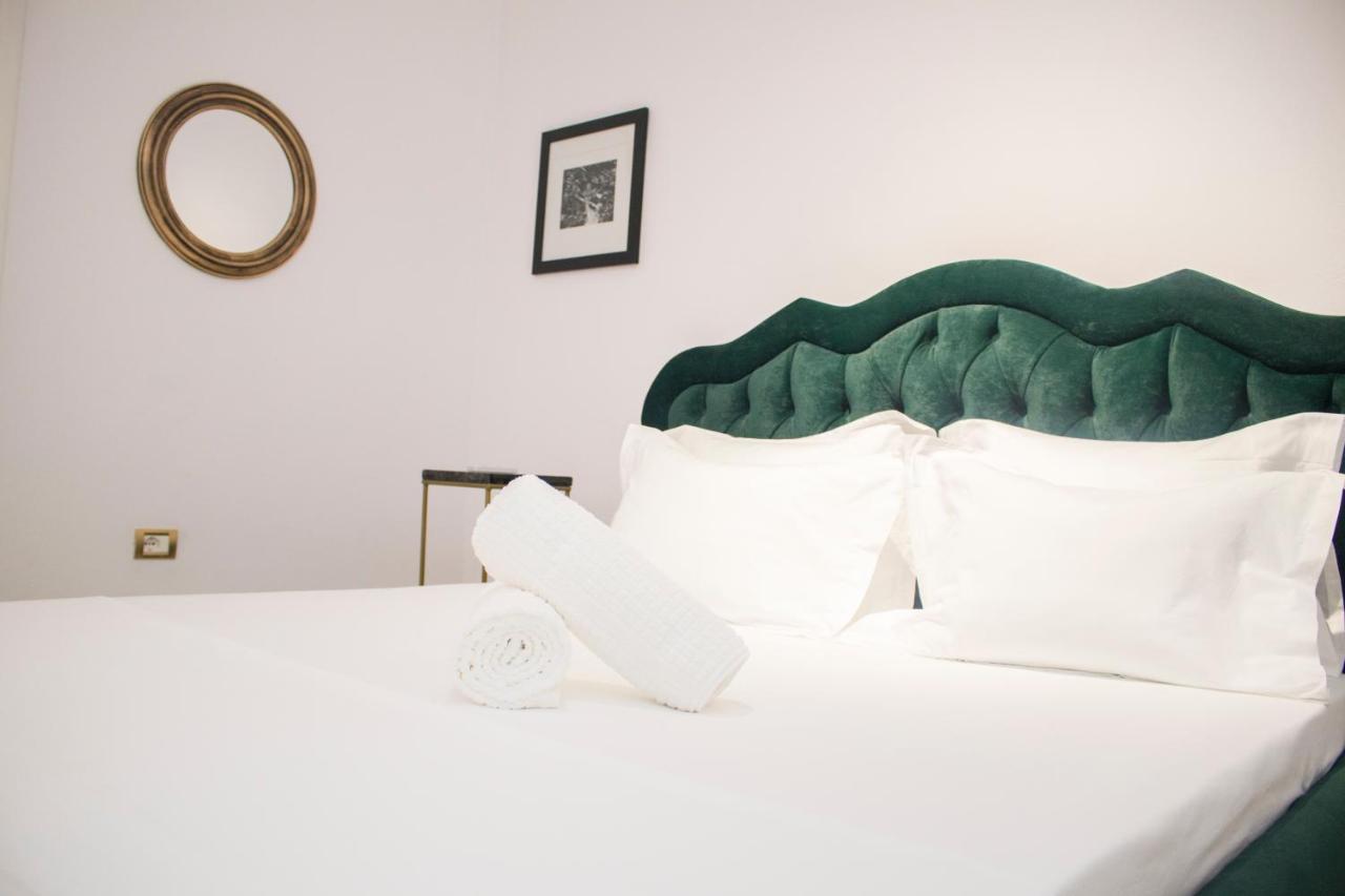 Vila Shehaj Luxury Apartman Vlora Kültér fotó