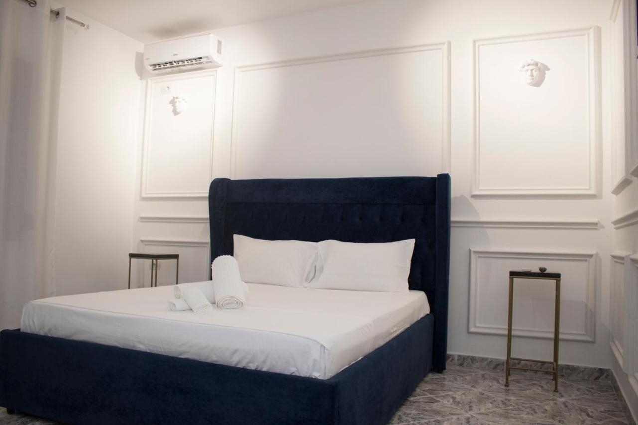 Vila Shehaj Luxury Apartman Vlora Kültér fotó